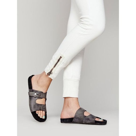 Free People Shoes - Free People leather flat slide sandals
